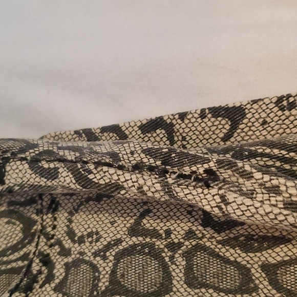 Dollhouse Snake skin Print Tan w/ Rhinestones Jeans - Picture 6 of 12